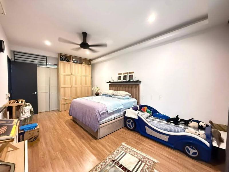 2-storey Terraced House for Sale in Bukit Jelutong (Shah Alam) - Reena Sarif - PropertyGuru.com.my