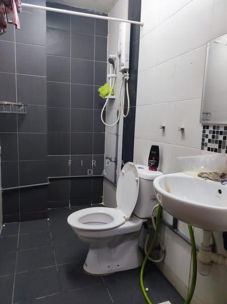 Service Residence for Rent at Twin Tower Residence - Firdaus Dauz - Bathroom - PropertyGuru.com.my