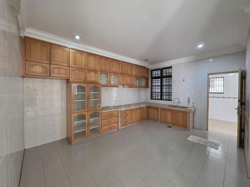 Semi-Detached House for Sale in Taman Mansion (Ipoh) - Qazin Khoo - Kitchen - PropertyGuru.com.my