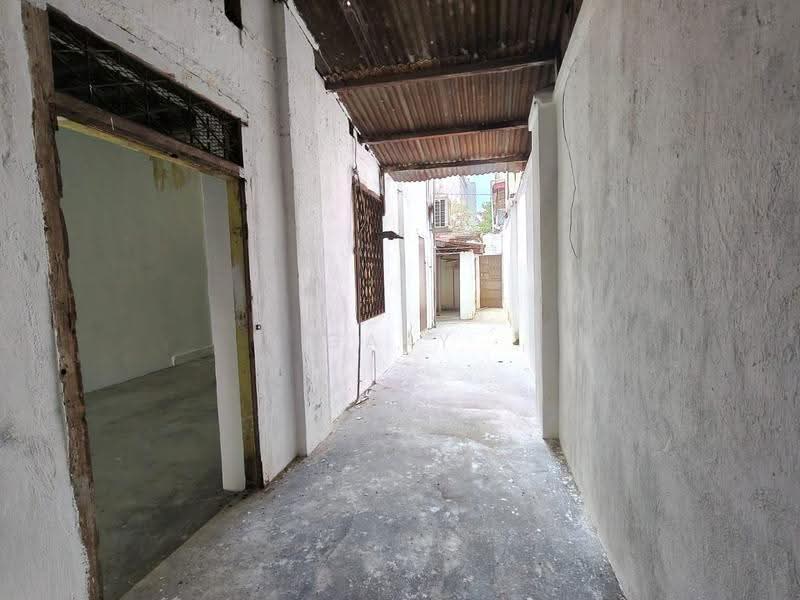 Shop for Sale in Kampung Jawa (Ipoh) - Gary Tang - Interior - PropertyGuru.com.my