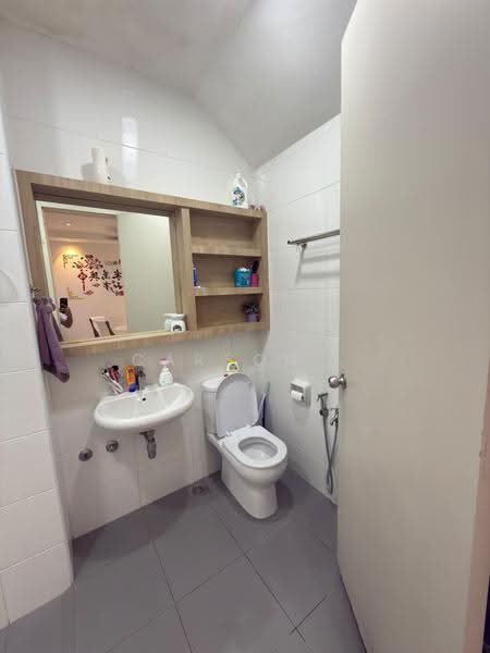 Rumah Teres 2-Tingkat untuk Dijual di Johor Bahru (Johor) - Carson . - Bathroom - PropertyGuru.com.my