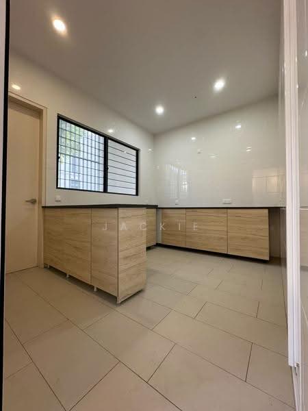 Semi-Detached House for Sale in Eco Ardence (Setia Alam) - Jackie Tan - Kitchen - PropertyGuru.com.my