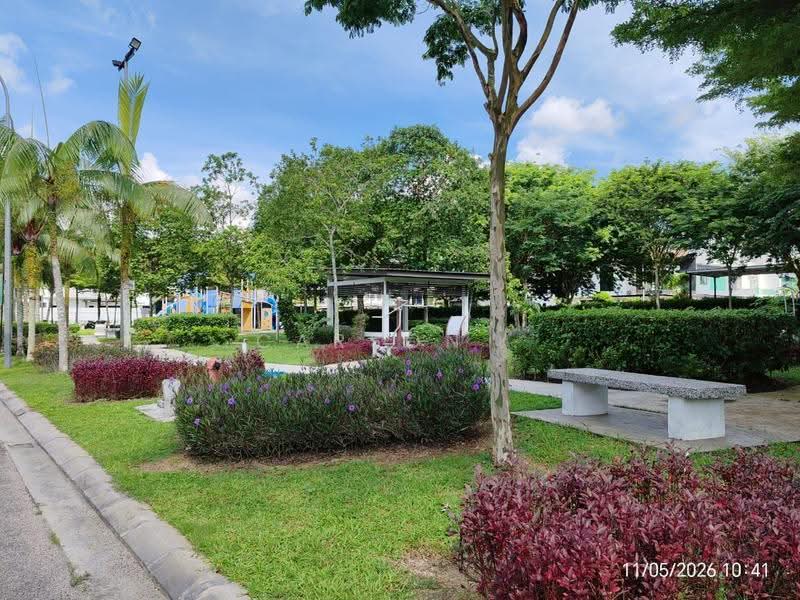 Cluster House for Sale in Taman Gaya (Ulu Tiram) - Carson . - Garden - PropertyGuru.com.my