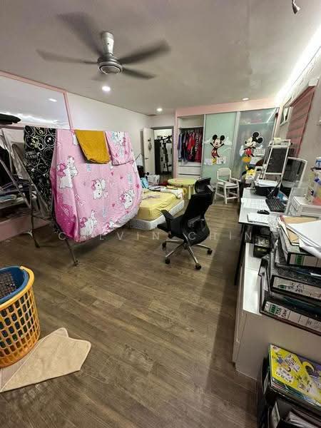 2-storey Terraced House for Sale in Seksyen 5 Wangsa Maju (Wangsa Maju) - calvin Chin - Bedroom - PropertyGuru.com.my