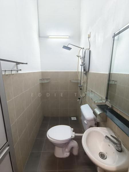 2-storey Terraced House for Sale in Bandar Seri Alam (Masai) - Eddie Tam - Bathroom - PropertyGuru.com.my