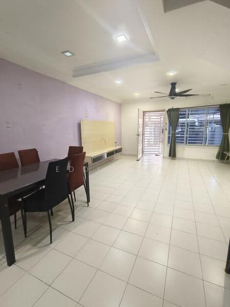 2-storey Terraced House for Sale in Bandar Seri Alam (Masai) - Eddie Tam - Living Room - PropertyGuru.com.my