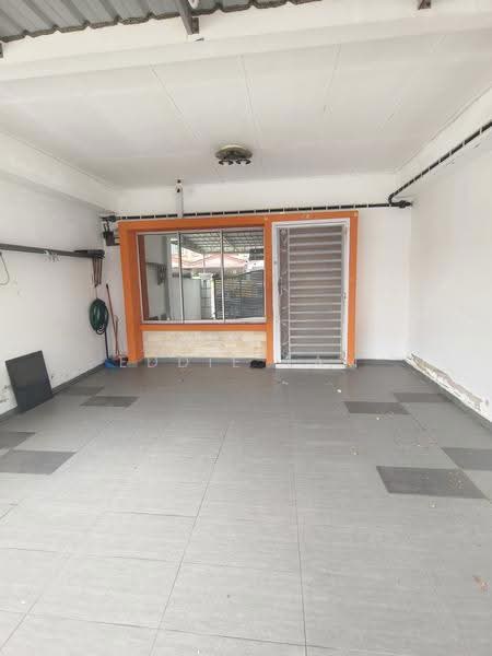 2-storey Terraced House for Sale in Bandar Seri Alam (Masai) - Eddie Tam - Exterior - PropertyGuru.com.my