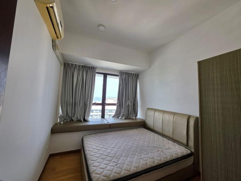 Condominium for Rent at Bay Point @ Country Garden Danga Bay - Oscar Wong - Bedroom - PropertyGuru.com.my