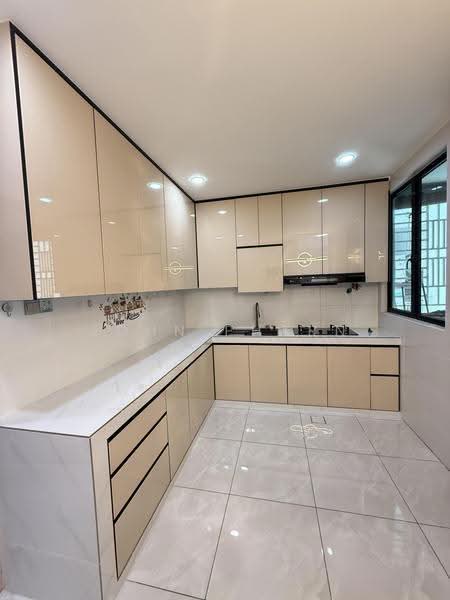 Kediaman Servis untuk Dijual di Sky Peak Residences - John Pharn - Kitchen - PropertyGuru.com.my