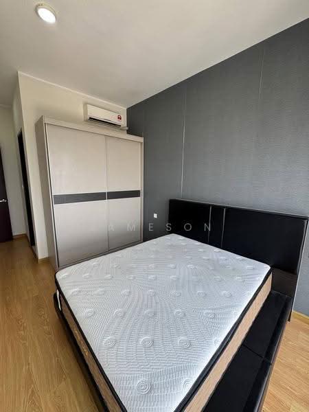 Condominium for Rent at Amberside @ Country Garden Danga Bay - Jameson Choo - Bedroom - PropertyGuru.com.my