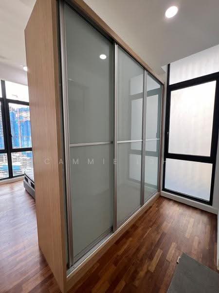 Kediaman Servis untuk Disewa di Avara - Cammie Loh - Bedroom - PropertyGuru.com.my