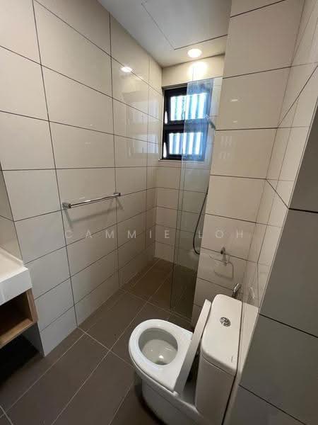 Service Residence for Rent at Avara - Cammie Loh - Bathroom - PropertyGuru.com.my