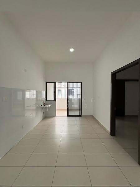 Rumah Teres 2-Tingkat untuk Disewa di Bandar Bukit Raja (Klang) - Adeline Foong - Kitchen - PropertyGuru.com.my