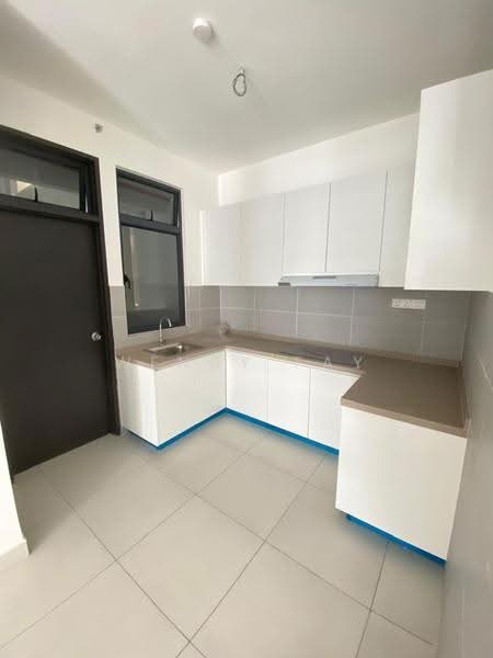Kediaman Servis untuk Dijual di RESIDENSI IDAMAN RIA - Wendy Tay - Kitchen - PropertyGuru.com.my