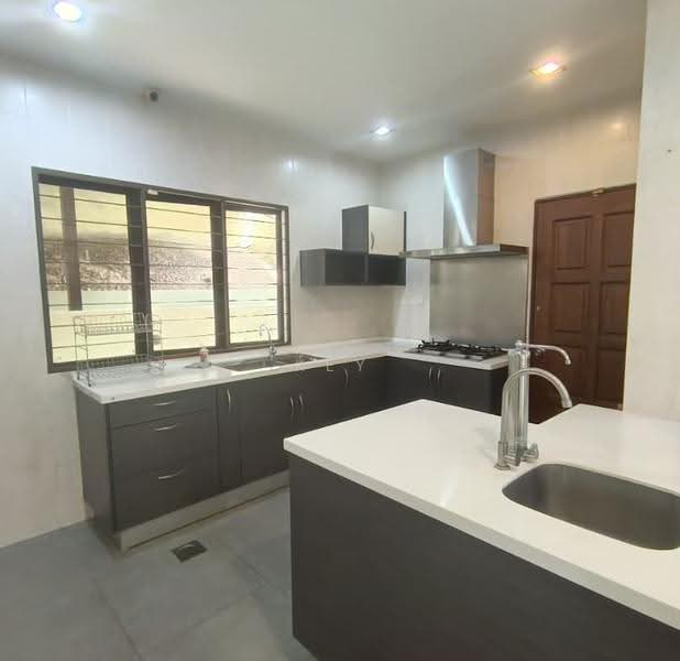 Bungalow House untuk Dijual di SS1 (Petaling Jaya) - Key Ling - Kitchen - PropertyGuru.com.my