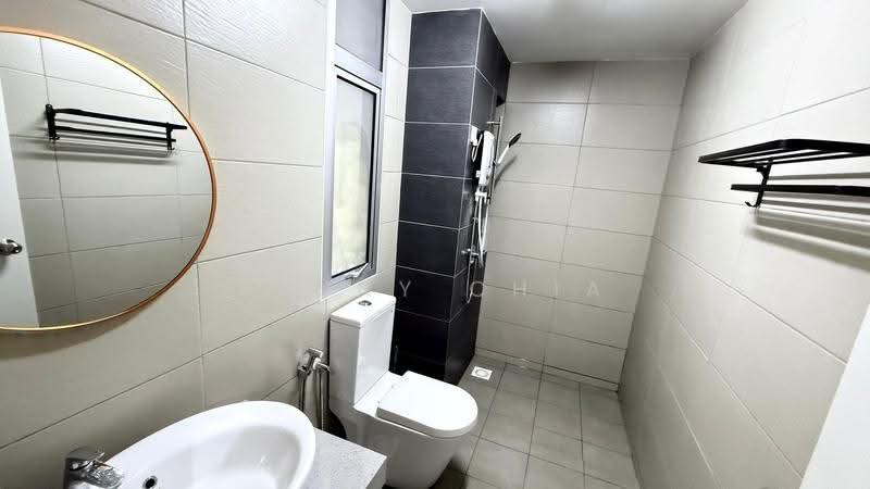 Kediaman Servis untuk Disewa di MIRAI Residences - Jenny Chia - Bathroom - PropertyGuru.com.my