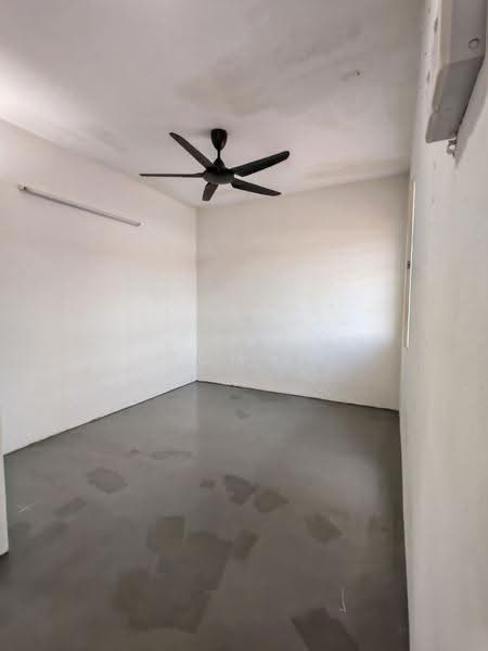 Rumah Teres untuk Dijual di Bandar Cassia (Batu Kawan) - Tommy Gan - Interior - PropertyGuru.com.my