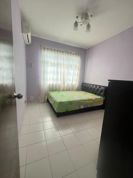 Apartment for Sale at Villa Krystal @ Bandar Selesa Jaya - EDISON CHEW - Bedroom - PropertyGuru.com.my