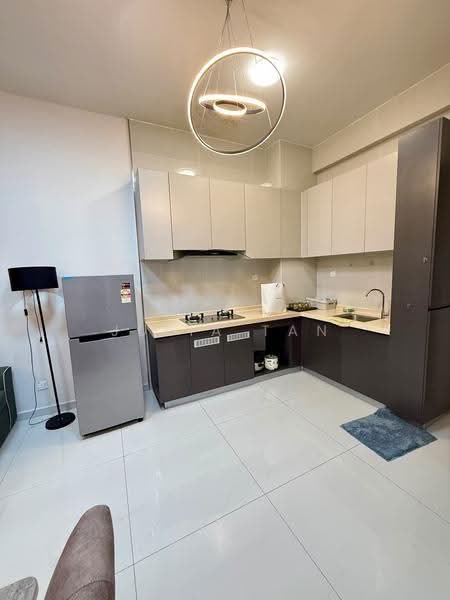 Condominium for Rent at Amberside @ Country Garden Danga Bay - Julia Tan - Kitchen - PropertyGuru.com.my