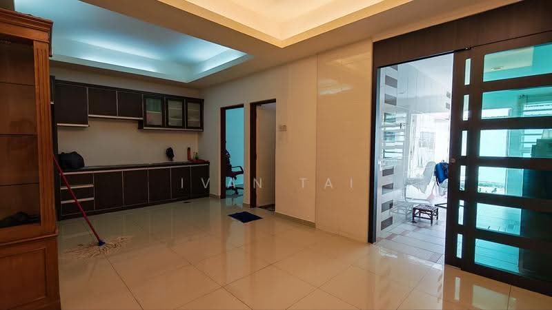 2-storey Terraced House for Sale in Taman Pelangi (Ipoh) - Ivan Tai - Interior - PropertyGuru.com.my