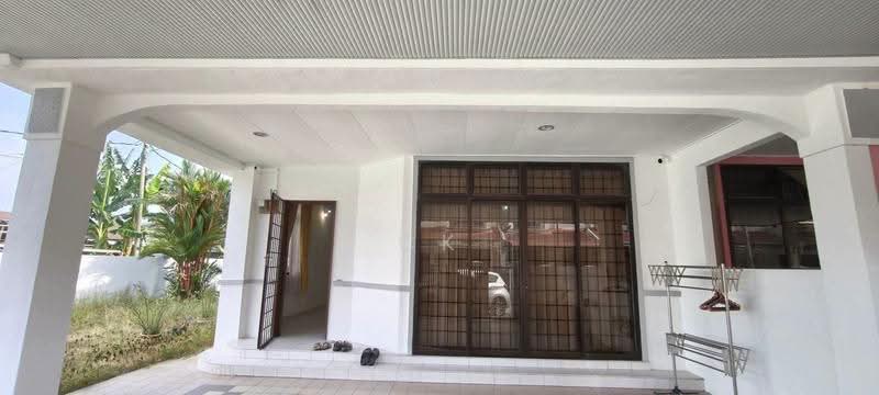 Rumah Teres 2-Tingkat untuk Dijual di Ipoh (Perak) - Ck Nyau - Exterior - PropertyGuru.com.my