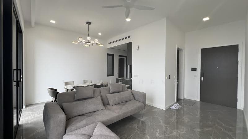 Kediaman Servis untuk Disewa di Park Regent @Desa Park City - Tammie Heng - Living Room - PropertyGuru.com.my