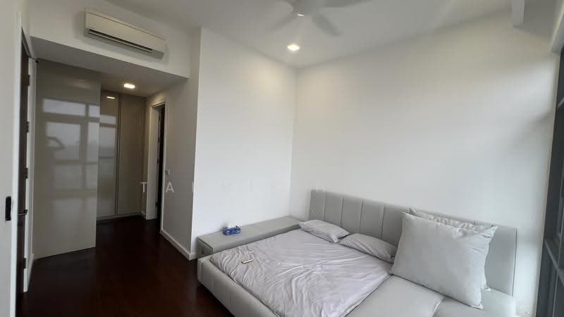 Kediaman Servis untuk Disewa di Park Regent @Desa Park City - Tammie Heng - Bedroom - PropertyGuru.com.my