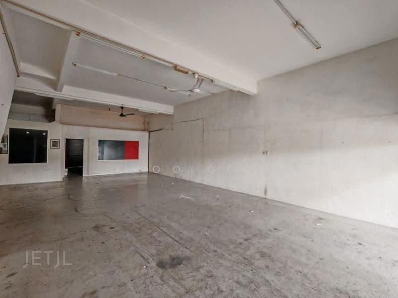 Shop for Rent in Teluk Gadong (Klang) - KHOO GEOK SHIM - Interior - PropertyGuru.com.my