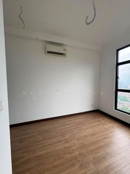 Kondominium untuk Disewa di Damansara Seresta - Nurulbahtiah Mahmud - Medium Bedroom - PropertyGuru.com.my