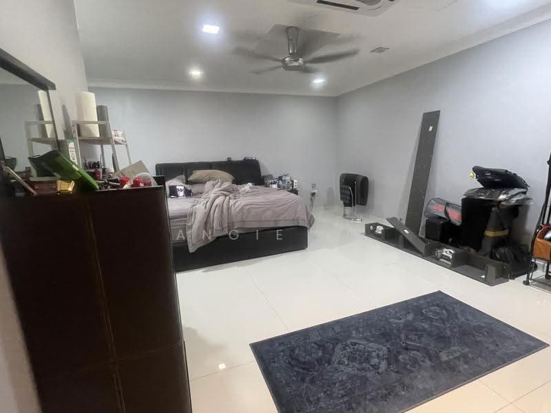 2-storey Terraced House for Sale in Putra Heights (Subang Jaya) - Angie Ng - Bedroom - PropertyGuru.com.my
