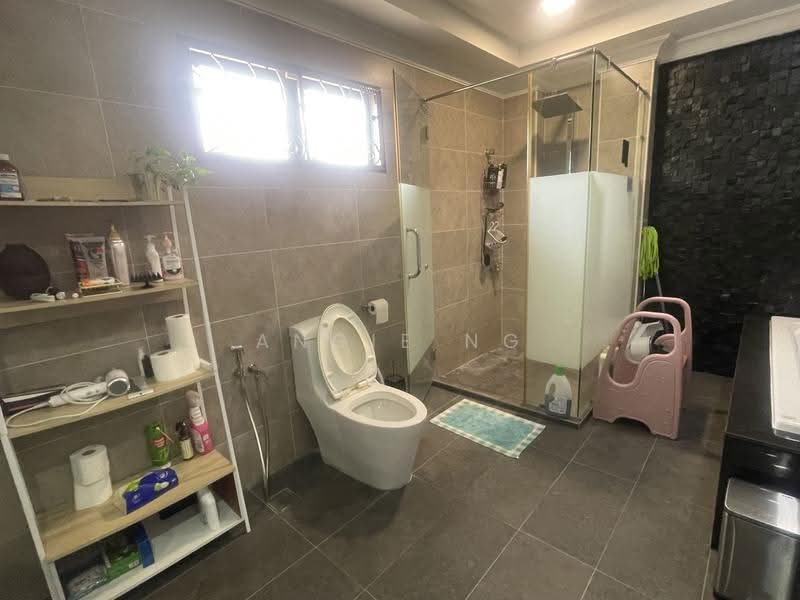 2-storey Terraced House for Sale in Putra Heights (Subang Jaya) - Angie Ng - Bathroom - PropertyGuru.com.my