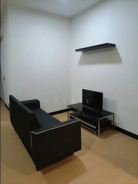 Kediaman Servis untuk Disewa di Greenfield Regency - Robbie Tan - Living Room - PropertyGuru.com.my