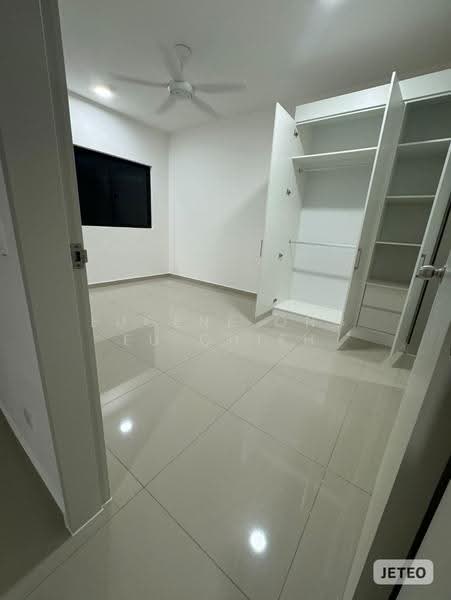 Kediaman Servis untuk Disewa di Duduk Se.Ruang @ Eco Sanctuary - Eugene Ong Eu chieh - Bedroom - PropertyGuru.com.my