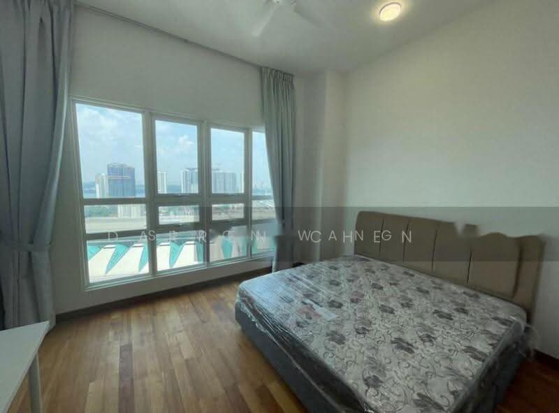 Kediaman Servis untuk Dijual di TriTower Residence @ Johor Bahru Sentral - Simon Wang - Bedroom - PropertyGuru.com.my