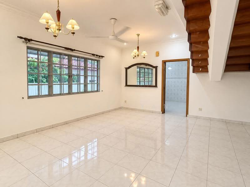 Bungalow House untuk Dijual di Taman Subang Ss3 (Petaling Jaya) - Chloe Yan - Living Room - PropertyGuru.com.my