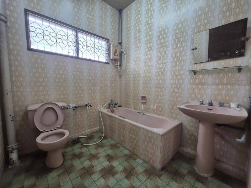 Bungalow House untuk Dijual di Klebang (Melaka) - Ann Lim - PropertyGuru.com.my