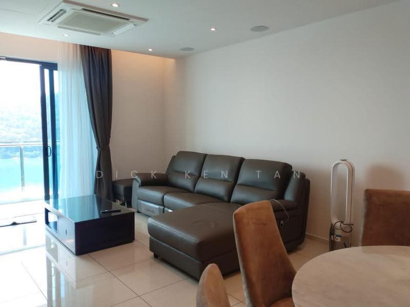 Kondominium untuk Disewa di Queens Residences Q1 @ Queens Waterfront - Dick Ken Tan - Living Room - PropertyGuru.com.my