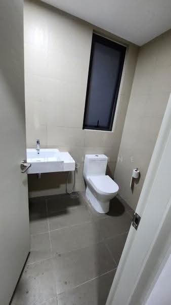 Kondominium untuk Disewa di Kuchai Sentral - Charmaine Wong - Bathroom - PropertyGuru.com.my