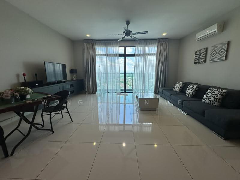 Kediaman Servis untuk Dijual di Sky Loft Premium Suites - Wong Chuan Wei - Living Room - PropertyGuru.com.my