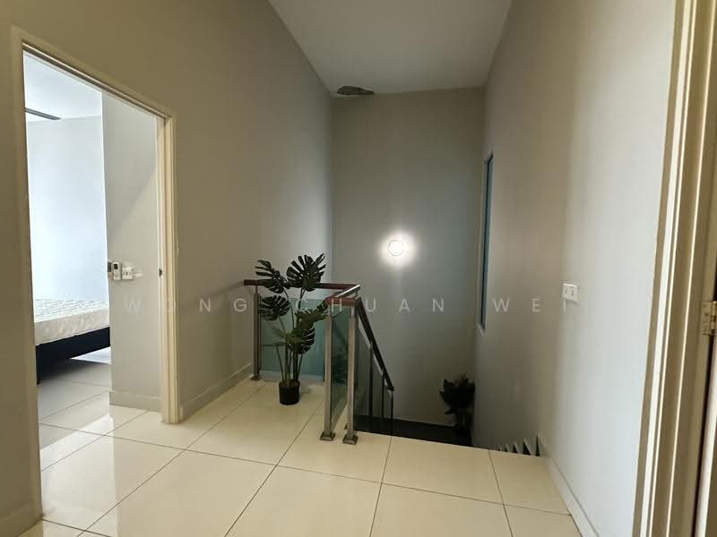 Kediaman Servis untuk Dijual di Sky Loft Premium Suites - Wong Chuan Wei - Corridor - PropertyGuru.com.my