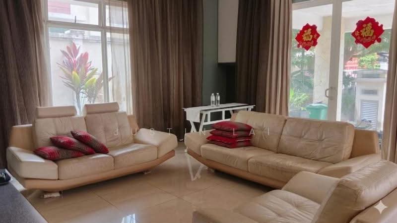Bungalow House for Sale in Batu Caves (Selangor) - Justin Lai - Living Room - PropertyGuru.com.my