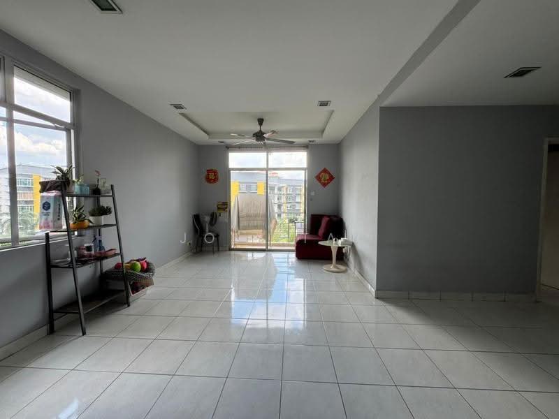 Apartment for Sale at Bayu Puteri 3 - Joey Tay - Living Room - PropertyGuru.com.my