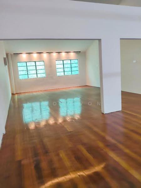 Shop for Rent in Cheras (Kuala Lumpur) - Aaron Wong - Interior - PropertyGuru.com.my