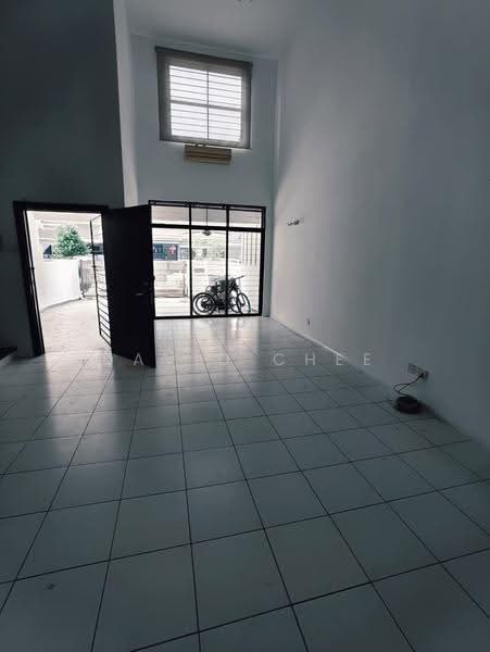 Rumah Teres 3-Tingkat untuk Dijual di Lake Fields (Sungai Besi) - David Chee - Living Room - PropertyGuru.com.my