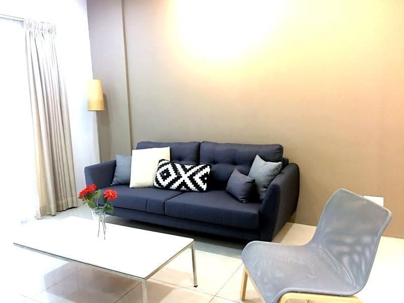 Condominium for Rent at Menara Bintang Goldhill - Kew . - Living Room - PropertyGuru.com.my