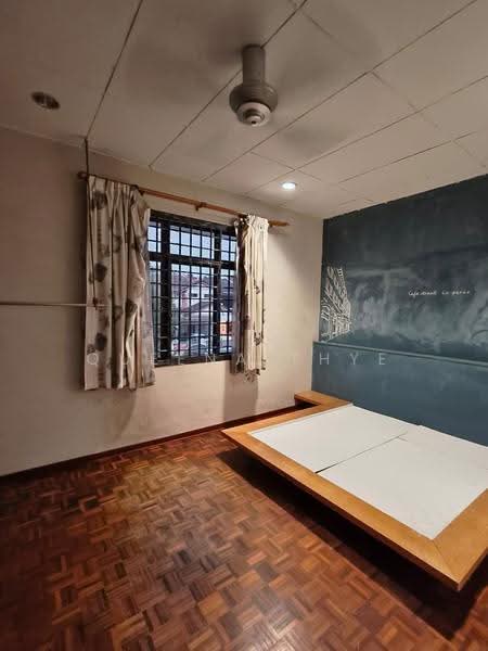 Rumah Teres 2-Tingkat untuk Dijual di Taman Desa Tebrau (Tebrau) - Queena Thye - Bedroom - PropertyGuru.com.my