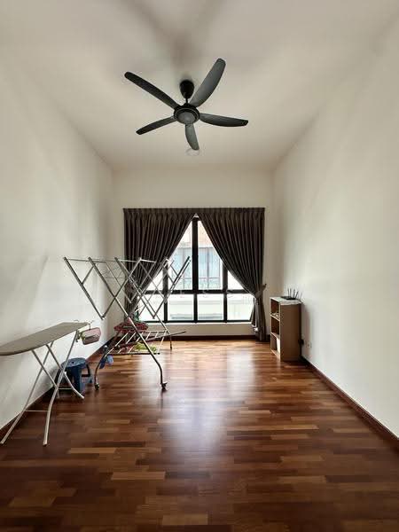 Rumah Berkembar untuk Dijual di Setia Utama (Setia Alam) - Jess Tee - Interior - PropertyGuru.com.my