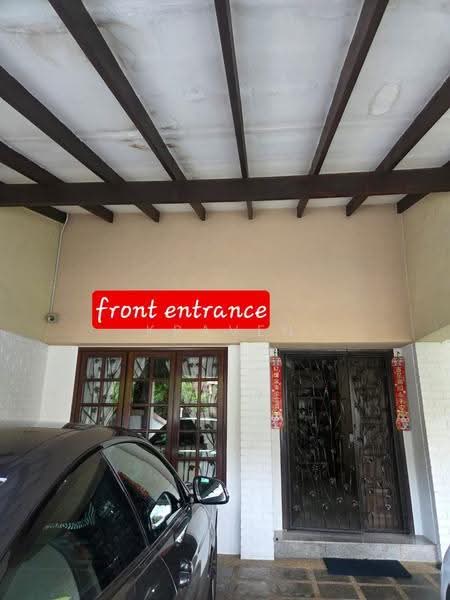 Semi-Detached House for Rent in Taman Tun Dr Ismail (Kuala Lumpur) - Kraven Poon - Entrance - PropertyGuru.com.my