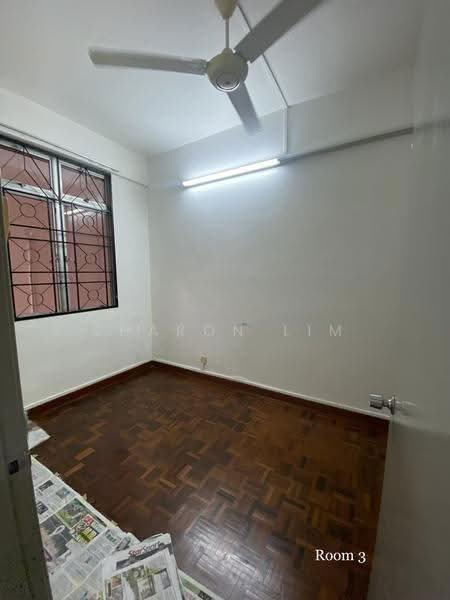 Apartment for Sale at Subang Perdana Goodyear Court 10 - Sharon Lim - bedroom - PropertyGuru.com.my