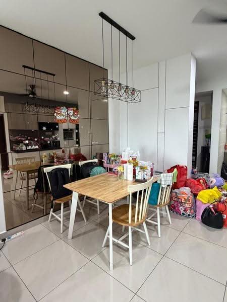 Rumah Teres 2-Tingkat untuk Dijual di Taman Skudai Indah (Skudai) - Siau Tong Ling - Dining Room - PropertyGuru.com.my